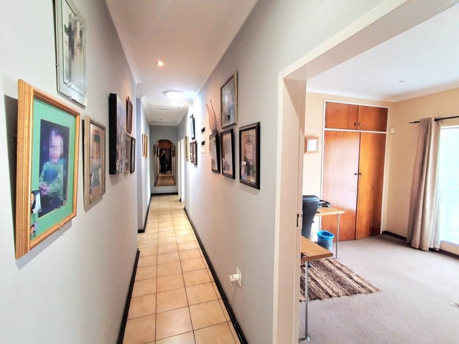 4 Bedroom Property for Sale in Vaalpark Free State